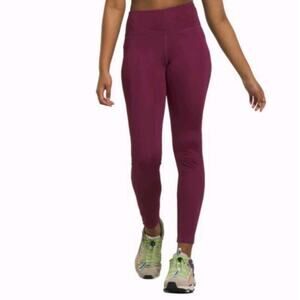 The North Face FlashDry Maroon Mid-Rise 7/8 Leggings | Size M